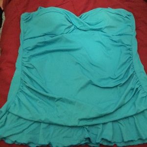 Teal tankini top with detachable straps